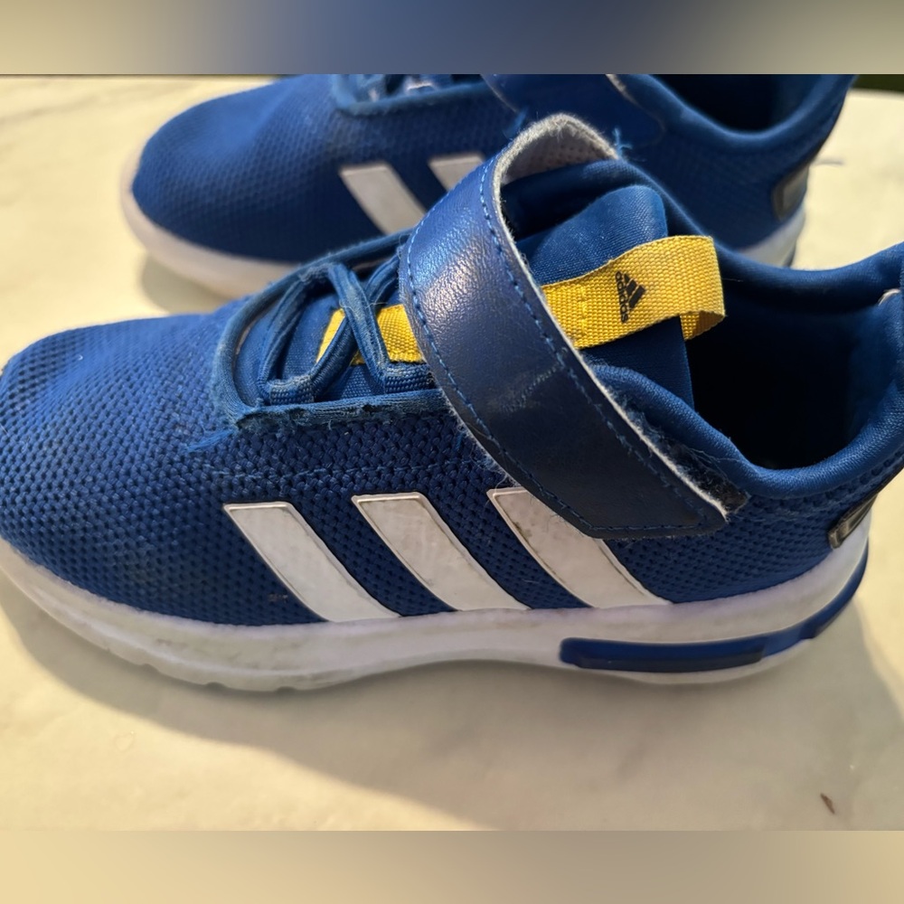 Little Kid Adidas Sneakers- blue & yellow (Size 10.5)